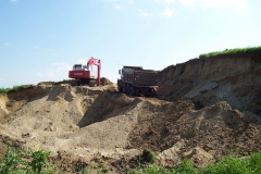 Clarks-Excavating-Burlington-WI-dirt-moving-034